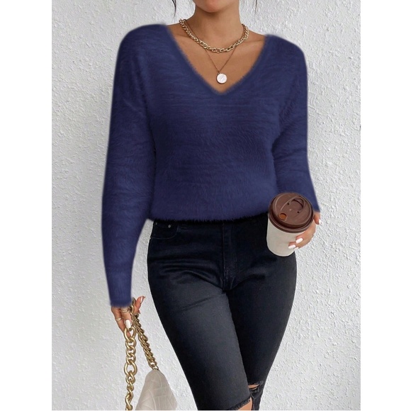 Navy Blue Fuzzy V-Neck Pullover Knit Sweater Long Sleeve - Picture 4 of 7